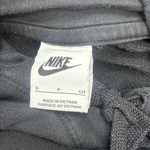 Nike Crop  Sweatshirt